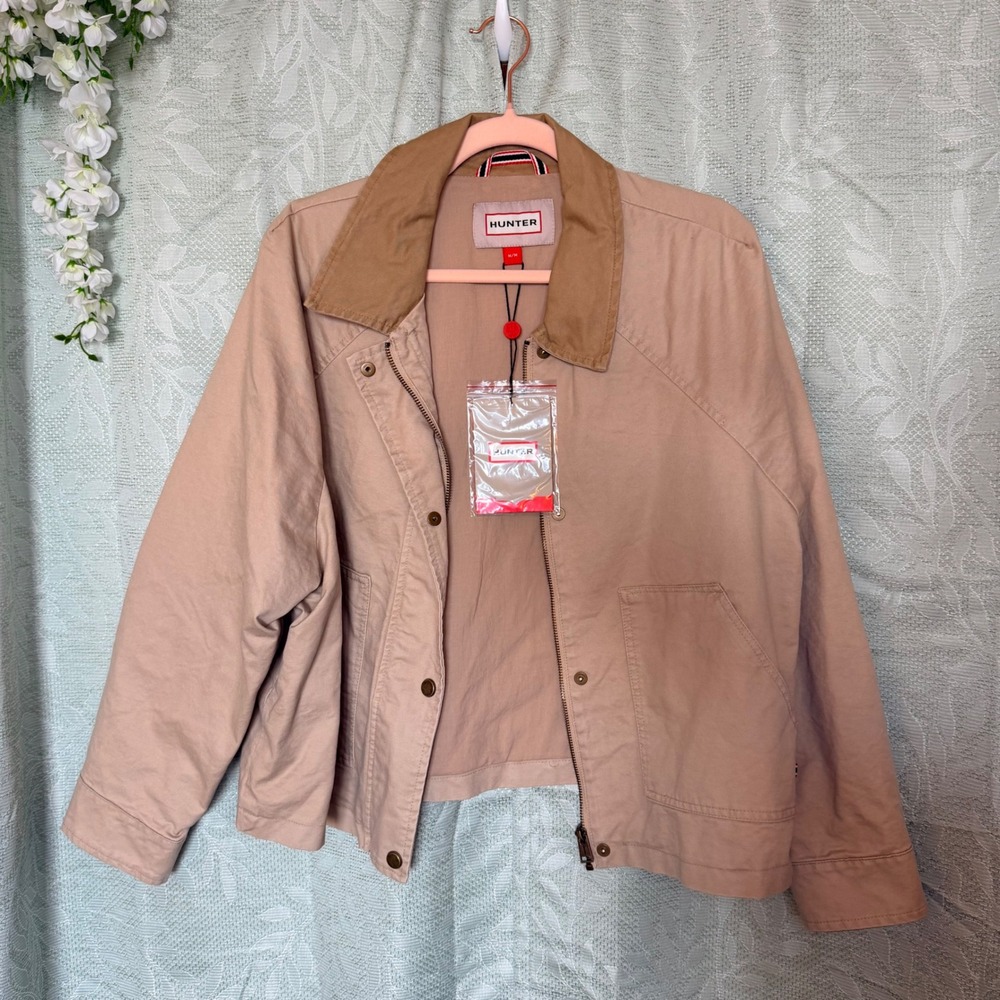 NEW $149 Hunter Womens M Chore Barn Taupe Cotton Canvas Jacket Country Cottage